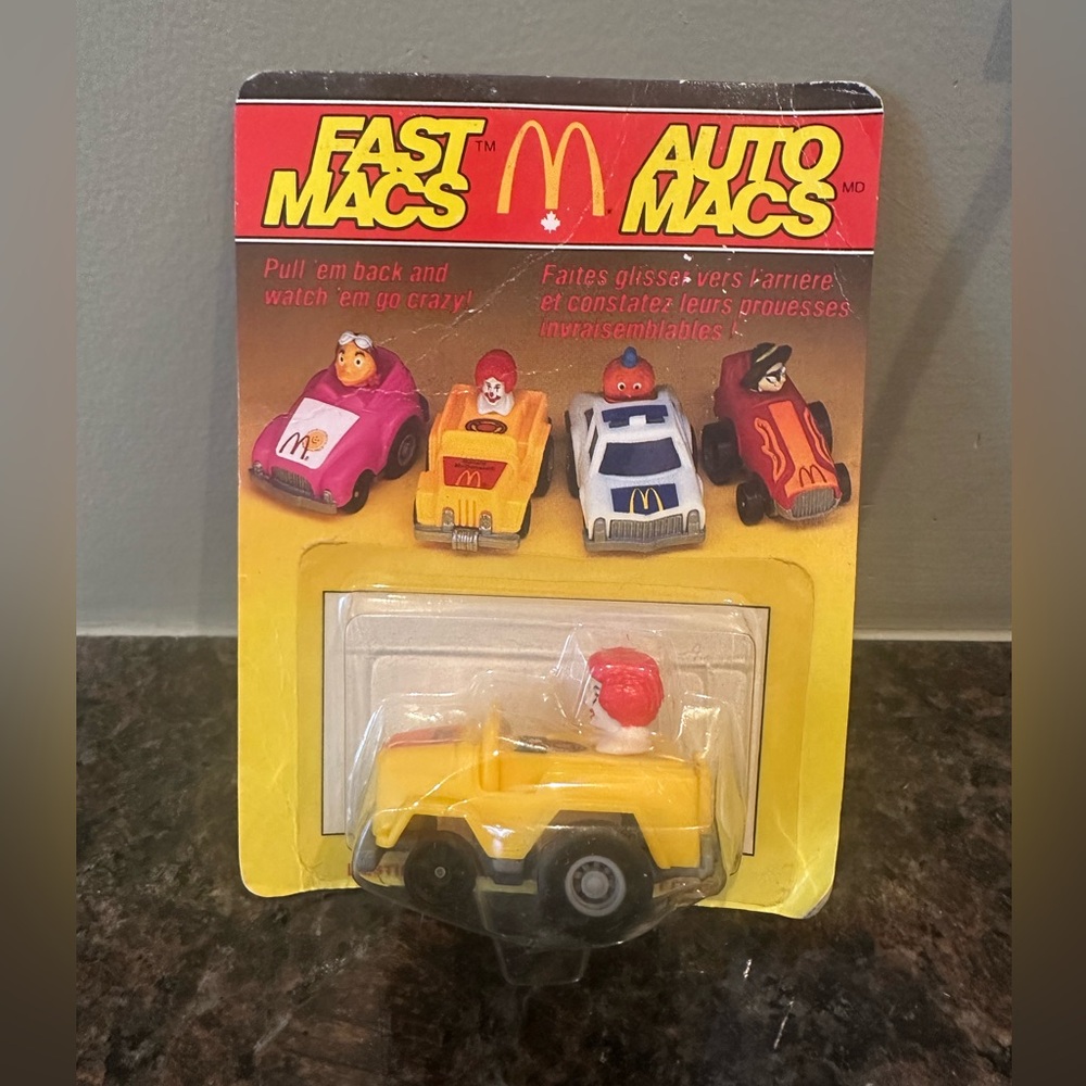 McDonald’s Ronald McDonald Fast Macs Car